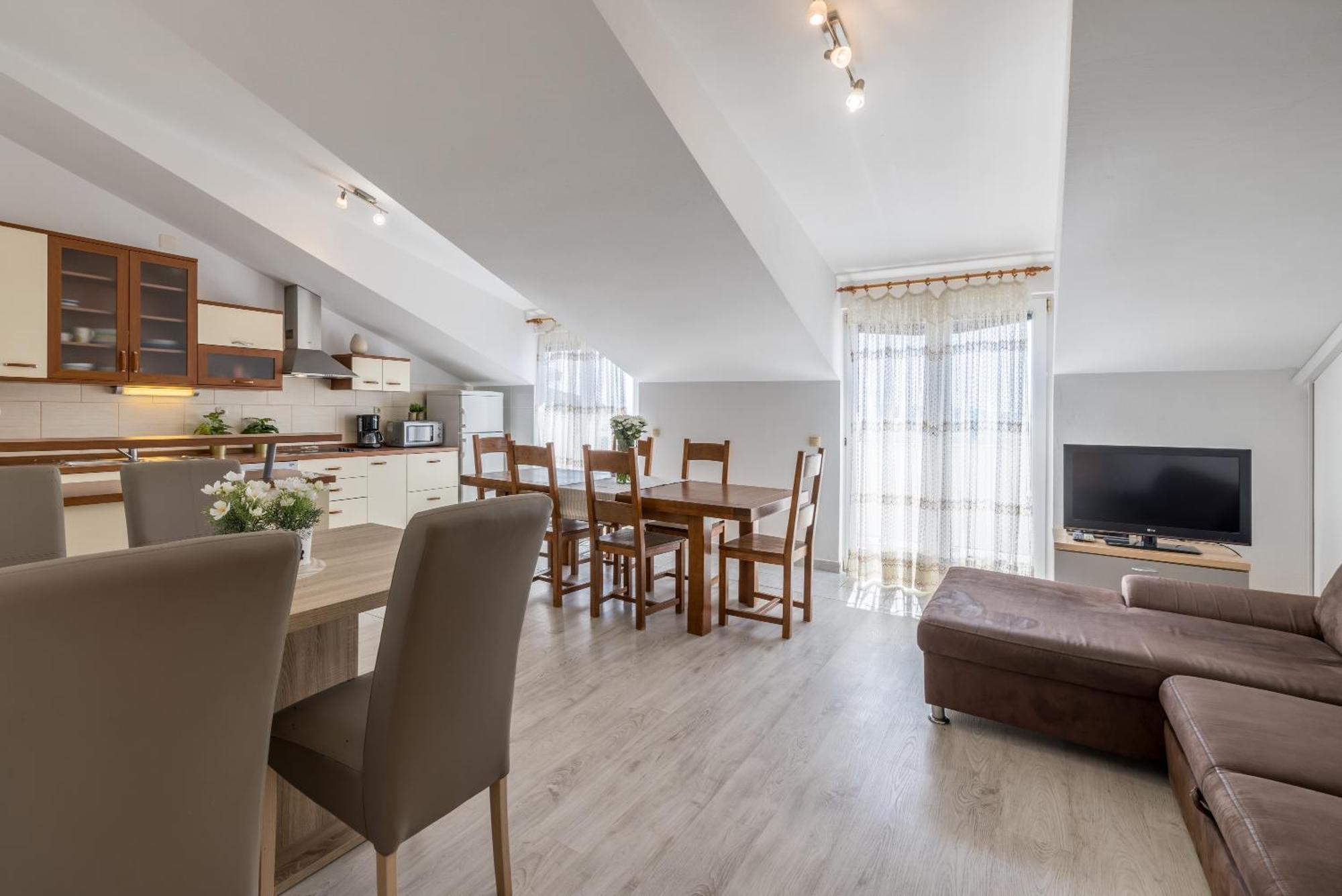 Holiday Home Krishto Трогир Экстерьер фото