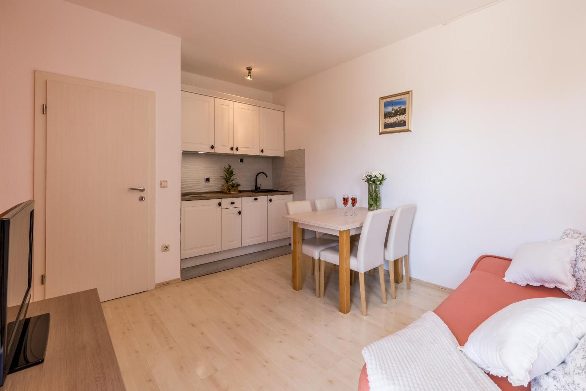 Holiday Home Krishto Трогир Экстерьер фото