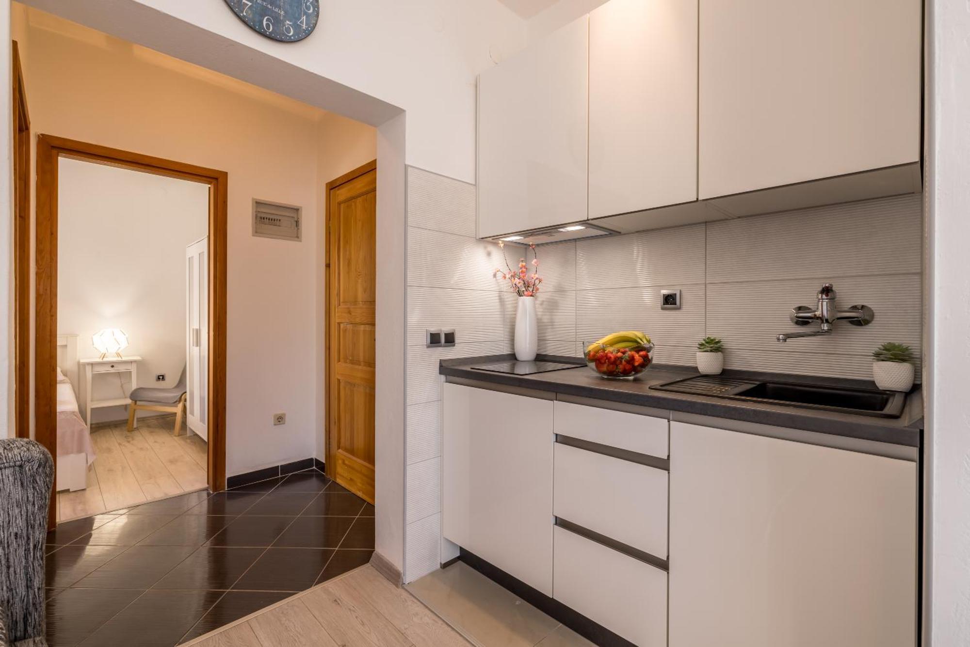 Holiday Home Krishto Трогир Экстерьер фото
