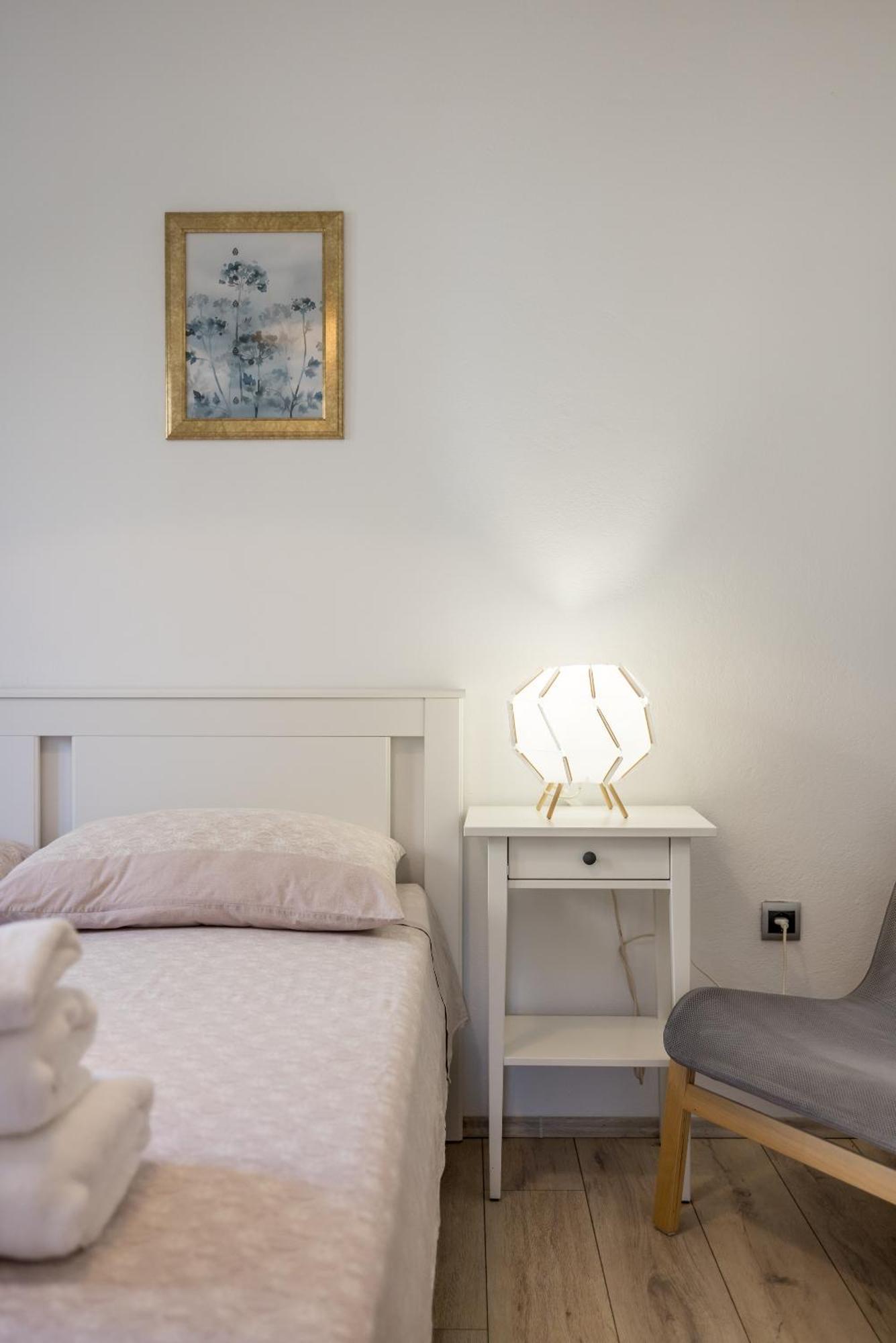 Holiday Home Krishto Трогир Экстерьер фото